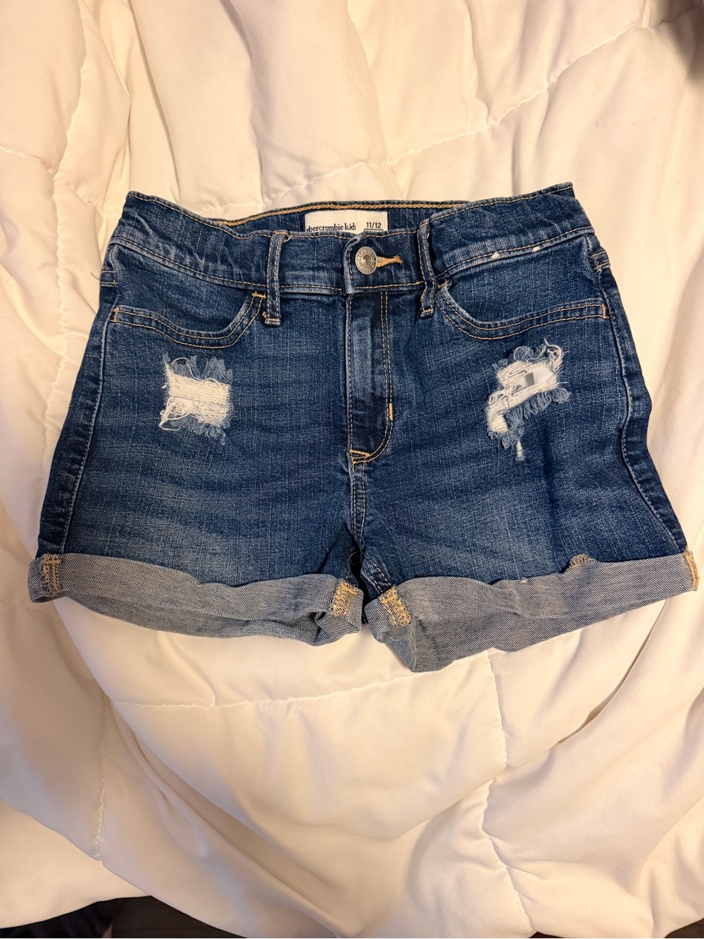 Abercrombie Kids Dark Blue Distressed Denim Shorts size 11/12 great condition.